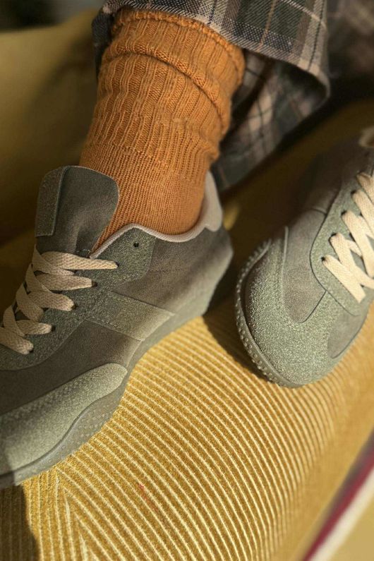 Track Retro Trainer Khaki